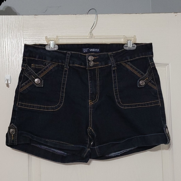 Sandpiper Pants - Sandpiper Size 16 shorts.